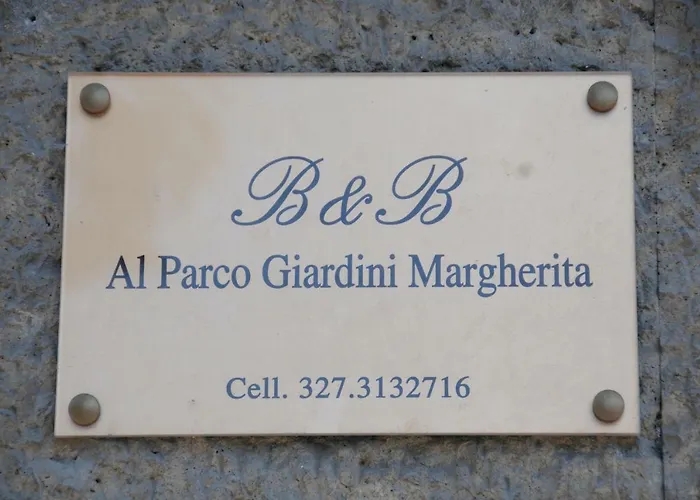 Al Parco Giardini Margherita Couette-café 4*